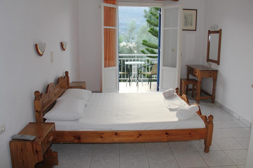Theodora Studios Geni  Phòng bức ảnh