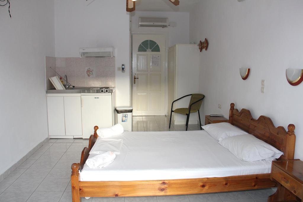 Theodora Studios Geni  Phòng bức ảnh